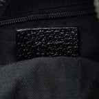 Gucci GG Canvas Shoulder Bag (SHG-txAOOc)