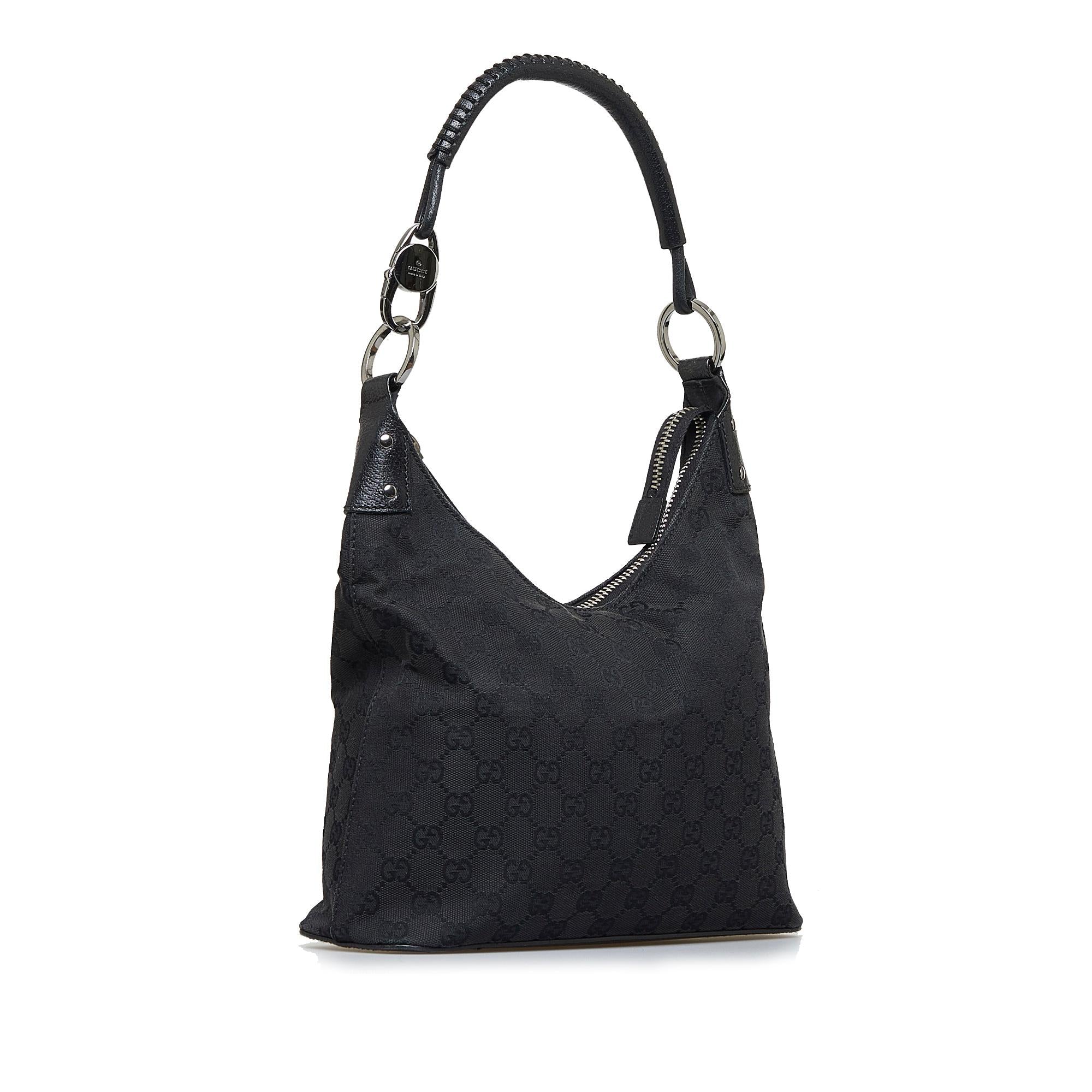 Gucci GG Canvas Shoulder Bag (SHG-txAOOc)