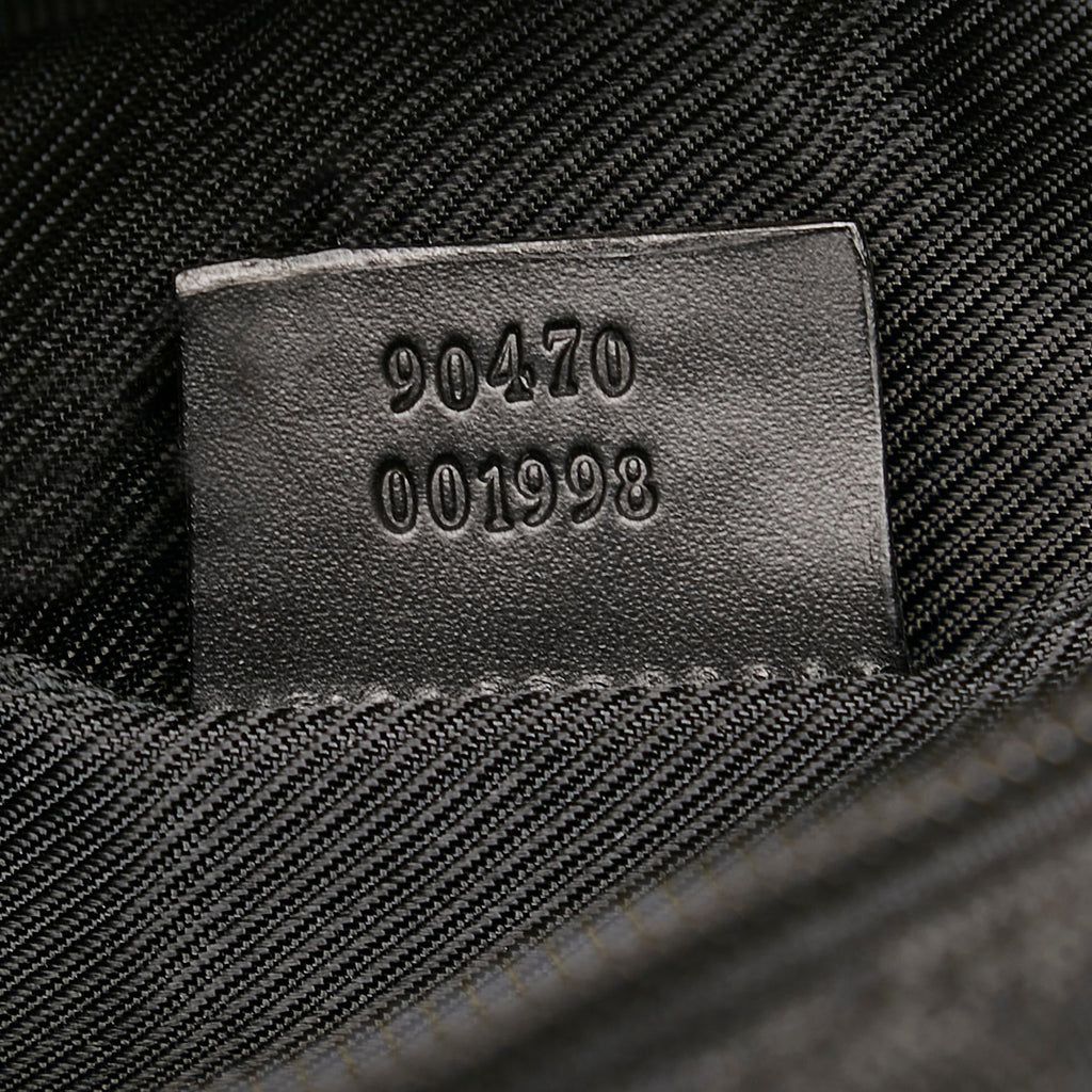 Gucci GG Canvas Shoulder Bag (SHG-9i1J2n)