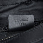 Gucci GG Canvas Shoulder Bag (SHG-gIZABz)