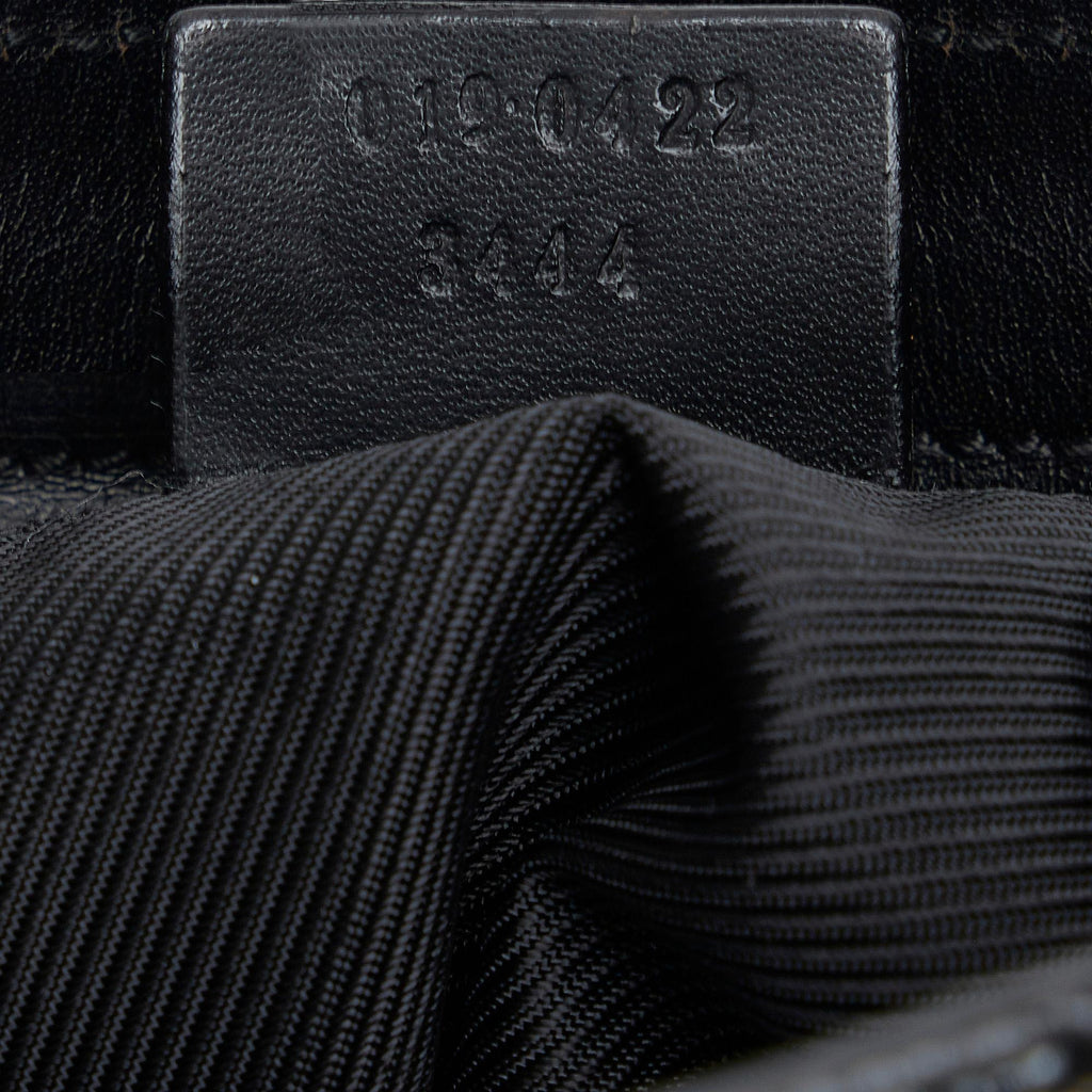 Gucci GG Canvas Shoulder Bag (SHG-KtdU7n)