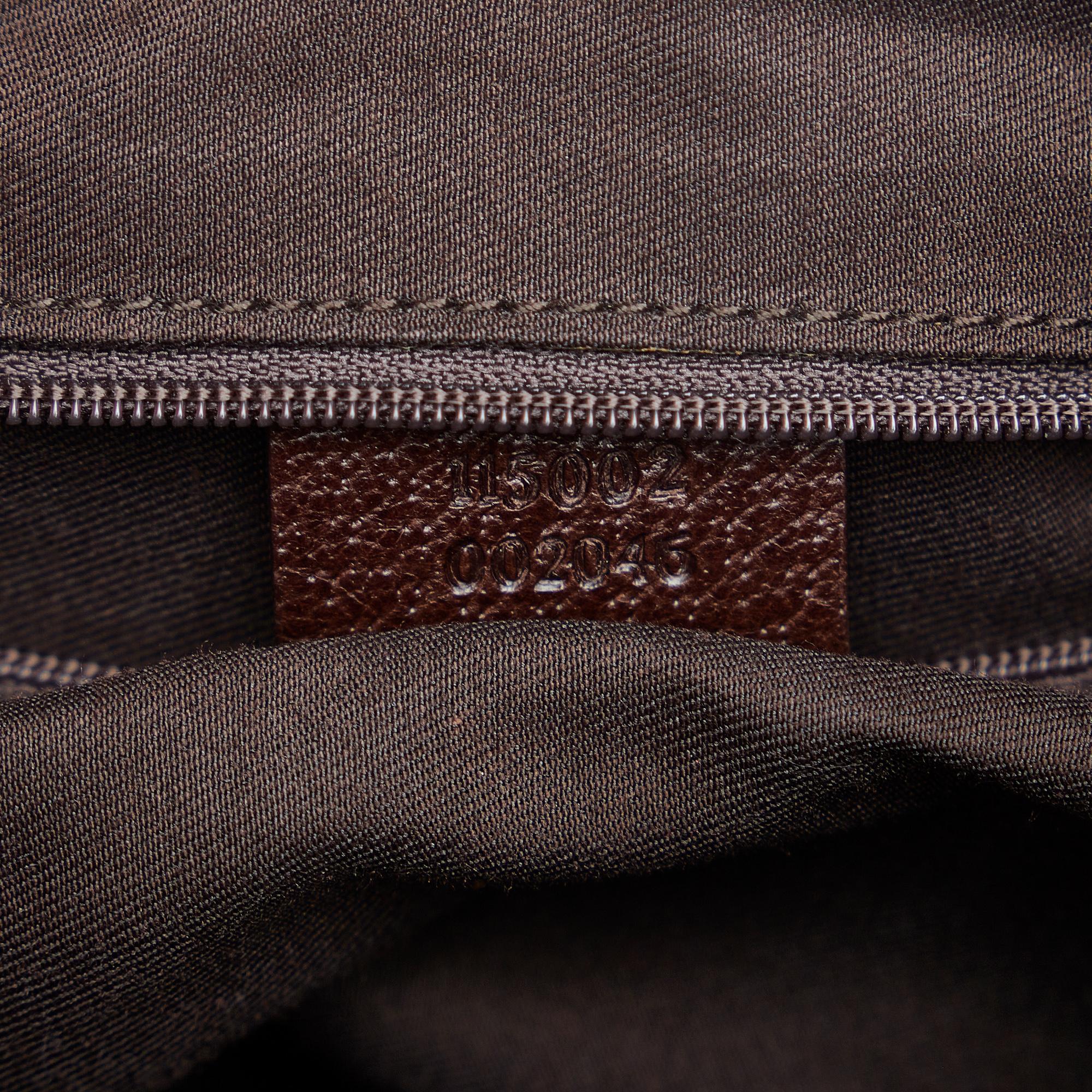 Gucci GG Canvas Shoulder Bag (SHG-5uFSu9)