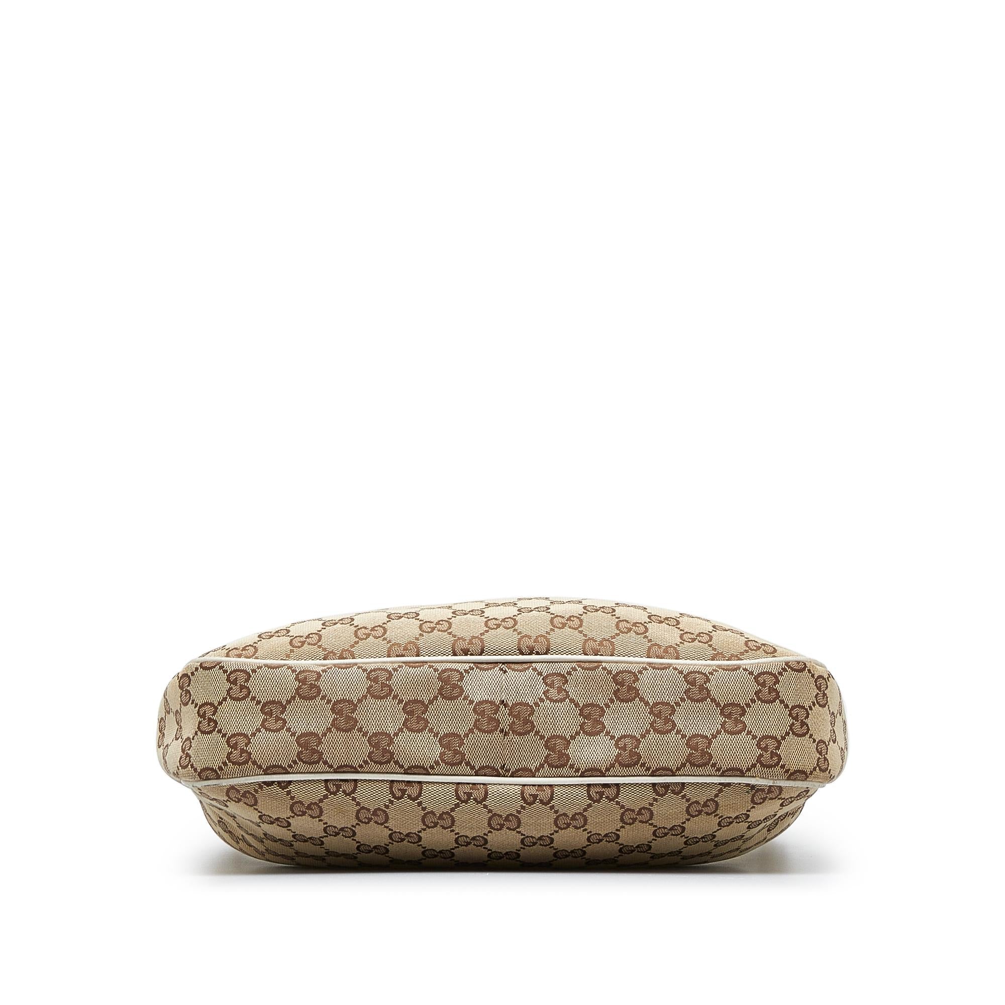 Gucci GG Canvas Shoulder Bag (SHG-bjoFh9)