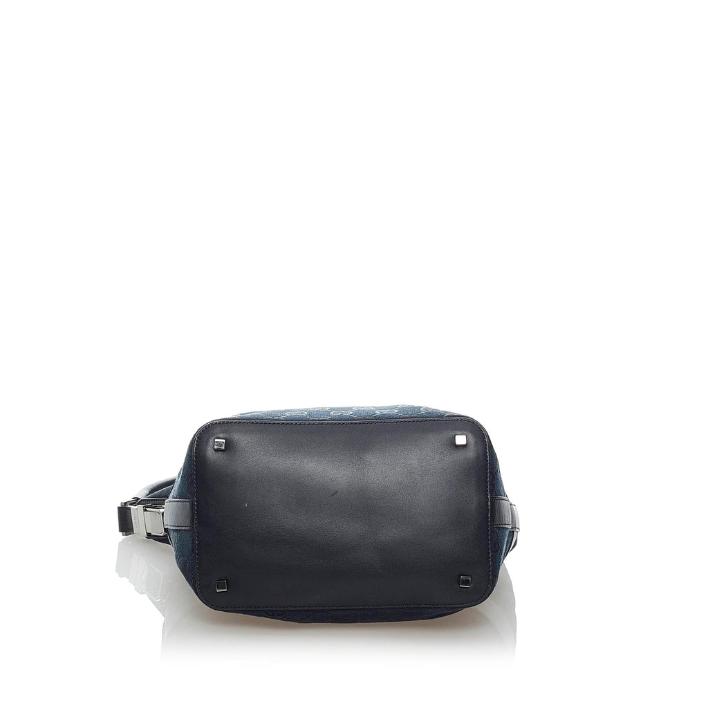 Gucci GG Canvas Shoulder Bag (SHG-Uitk6N)