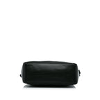 Gucci GG Canvas Shoulder Bag (SHG-AwkmcQ)
