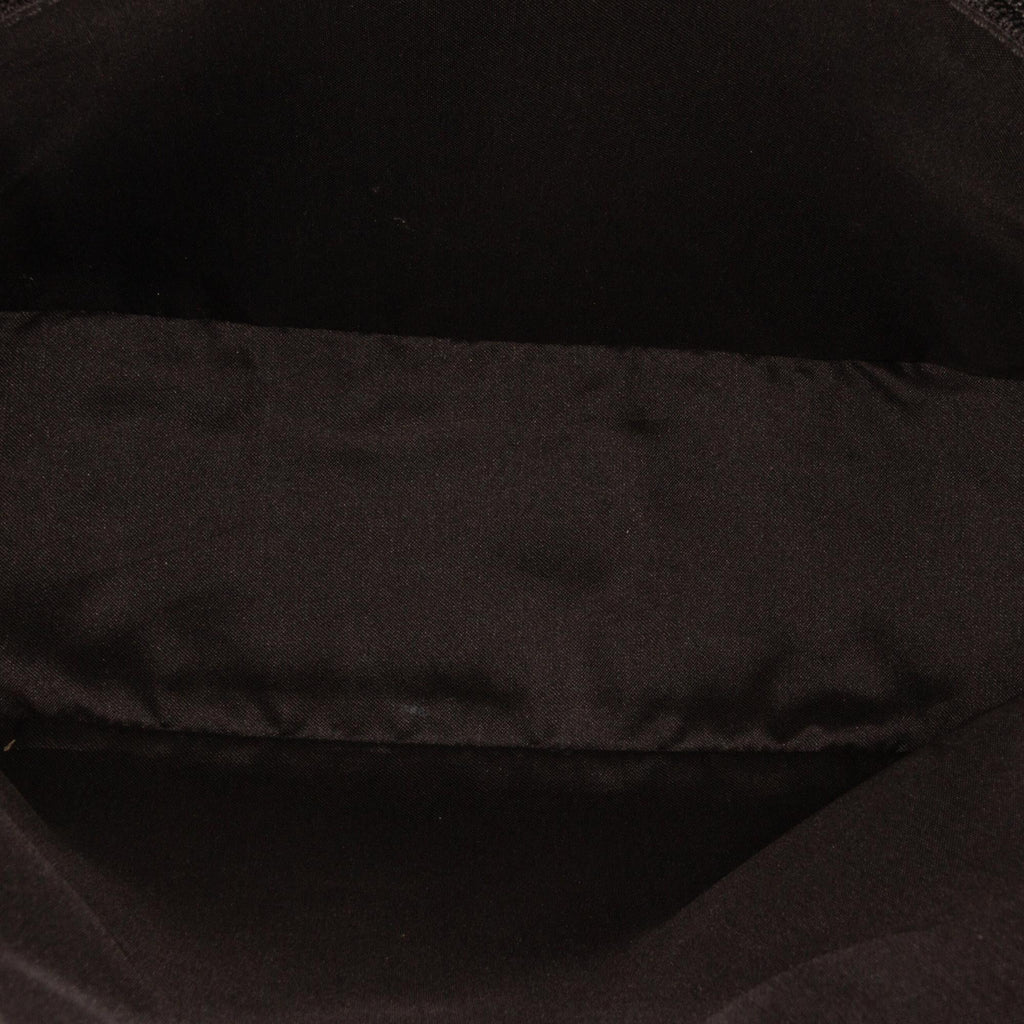 Gucci GG Canvas Shoulder Bag (SHG-AwkmcQ)