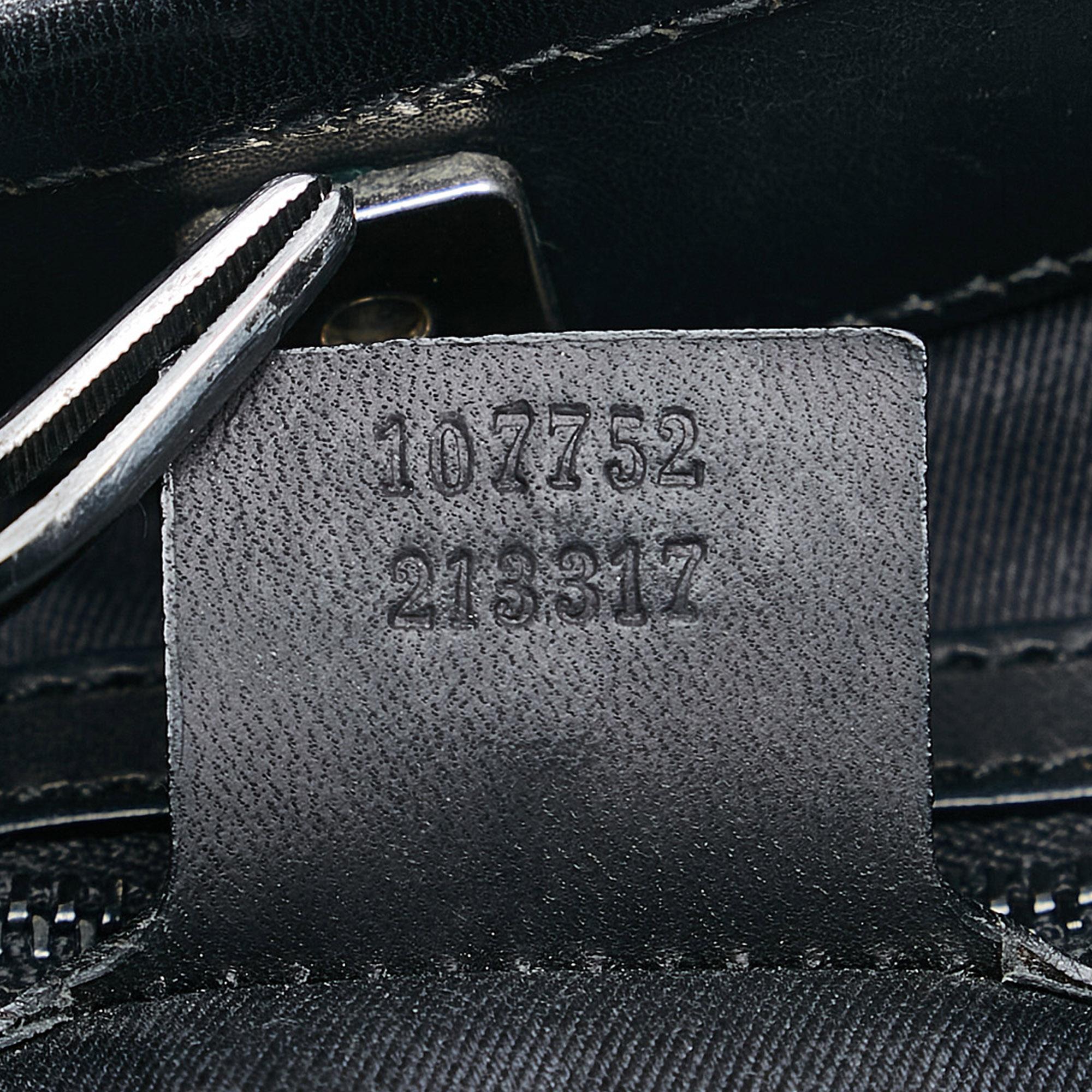 Gucci GG Canvas Shoulder Bag (SHG-ApAmIT)