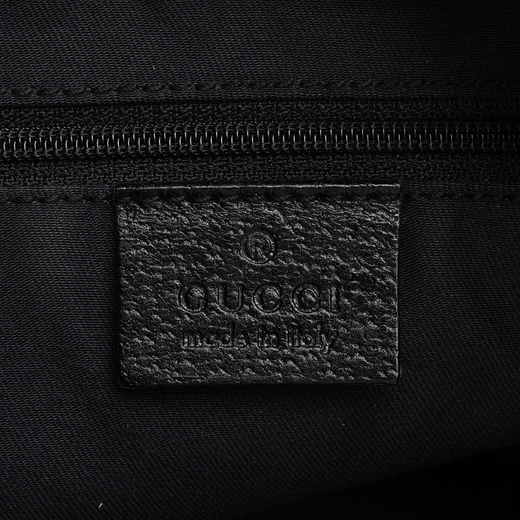 Gucci GG Canvas Small Shoulder Bag (SHF-ewDU0f)