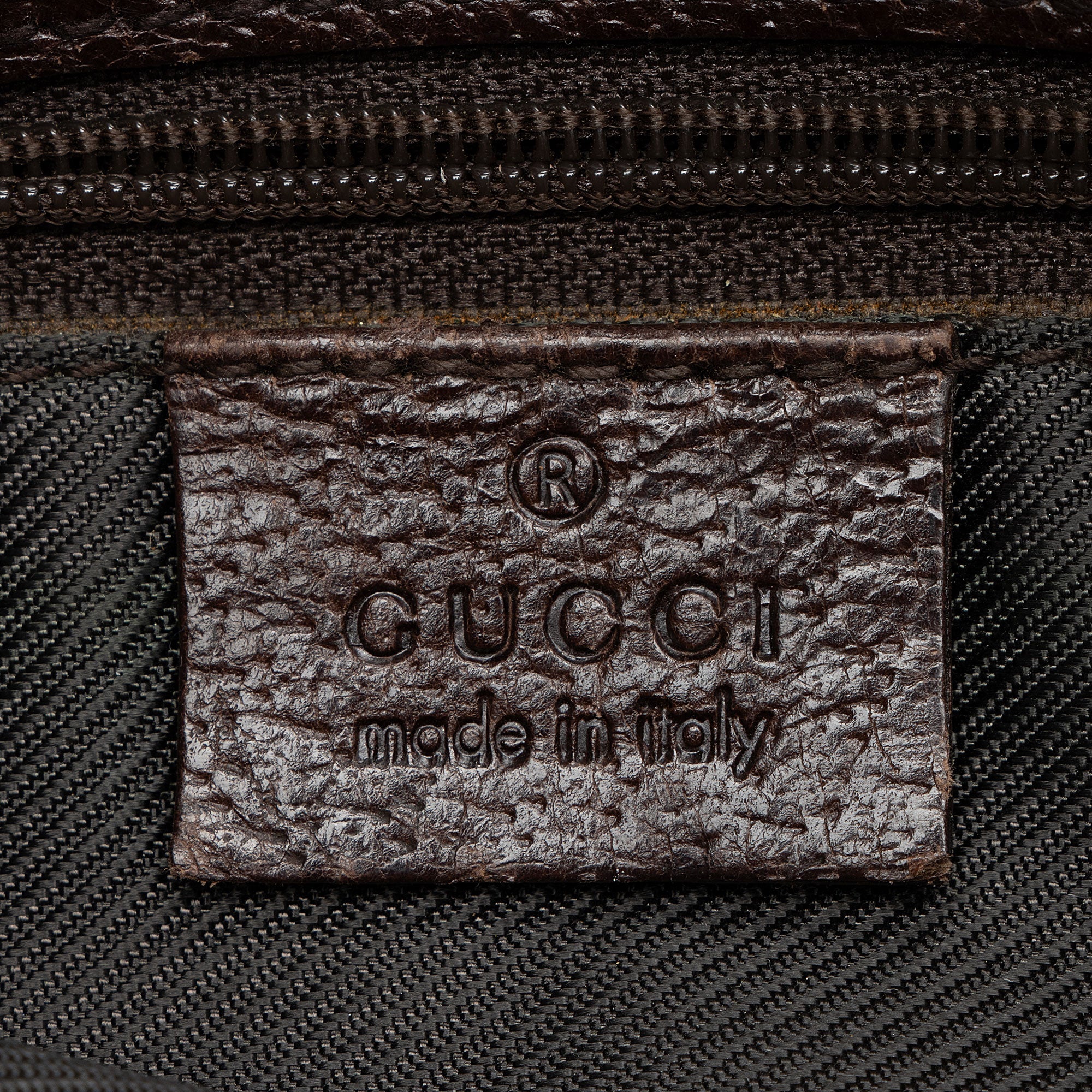 Gucci GG Canvas Small Waist Belt Bag (SHF-aTzoiD)