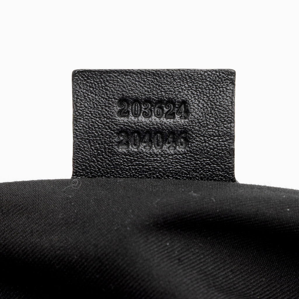 Gucci GG Canvas Studded Pelham Small Shoulder Bag (SHF-0I65Ea)