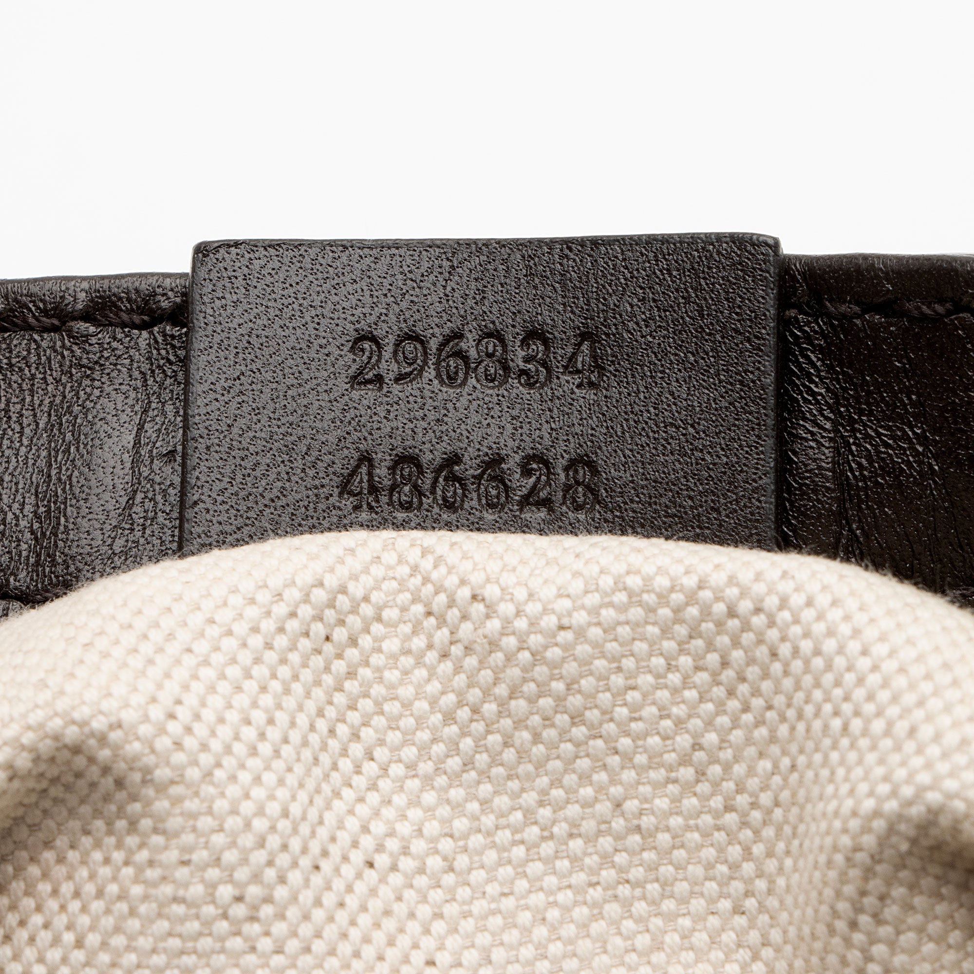 Gucci GG Canvas Sukey Messenger (SHF-RoGEPi)