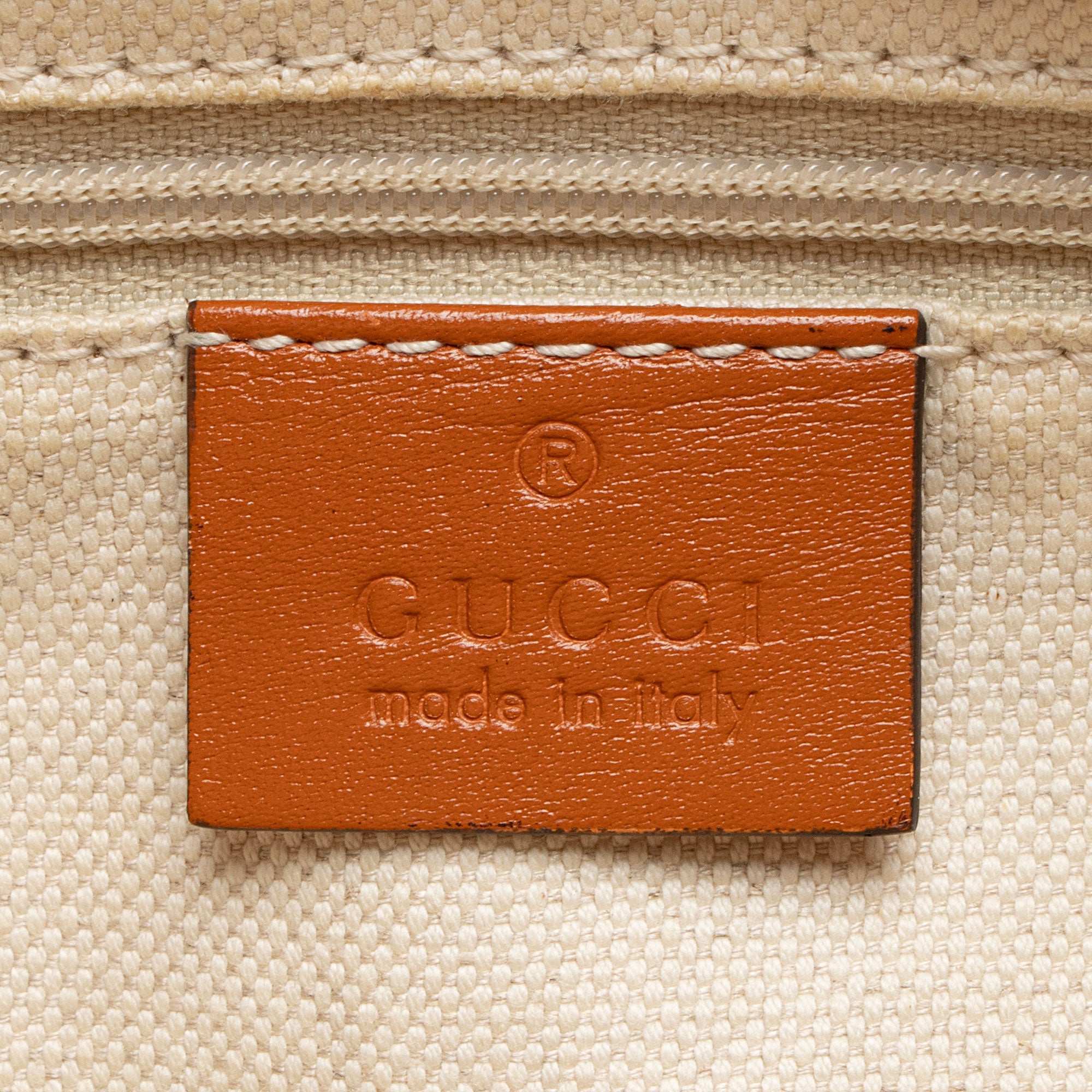 Gucci GG Canvas Sukey Messenger