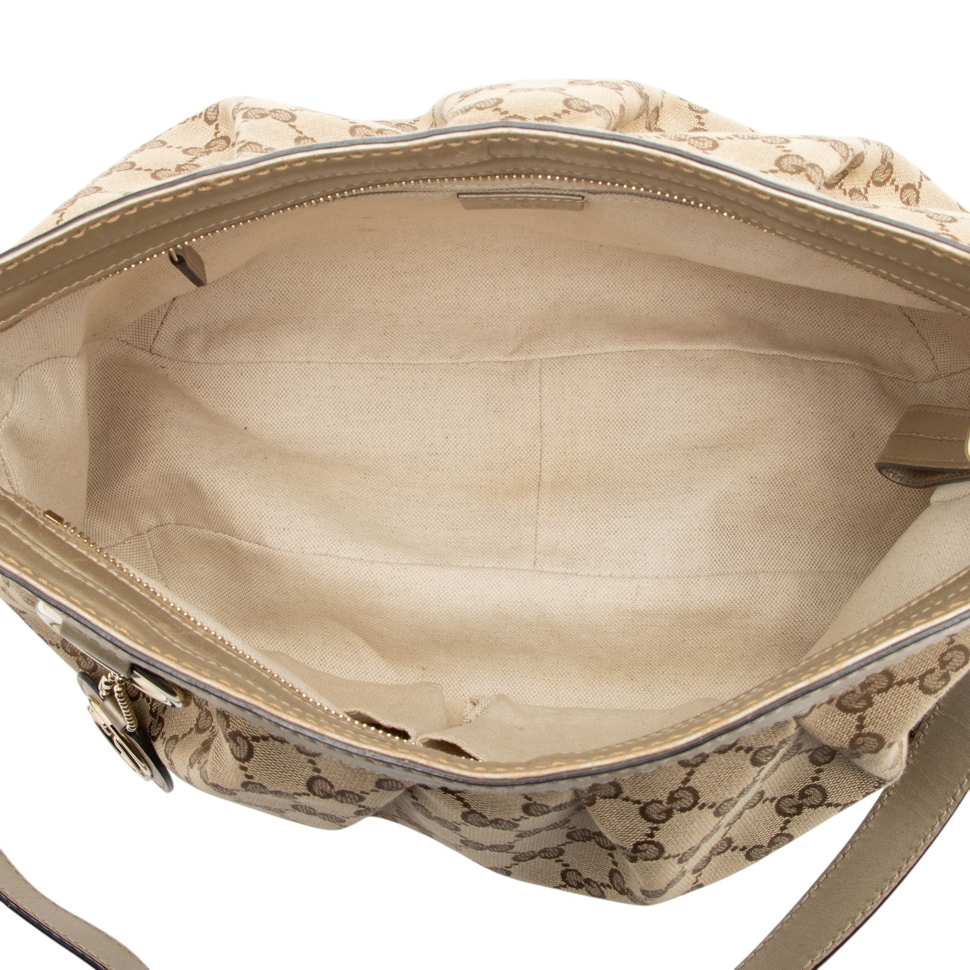 Gucci GG Canvas Sukey Messenger