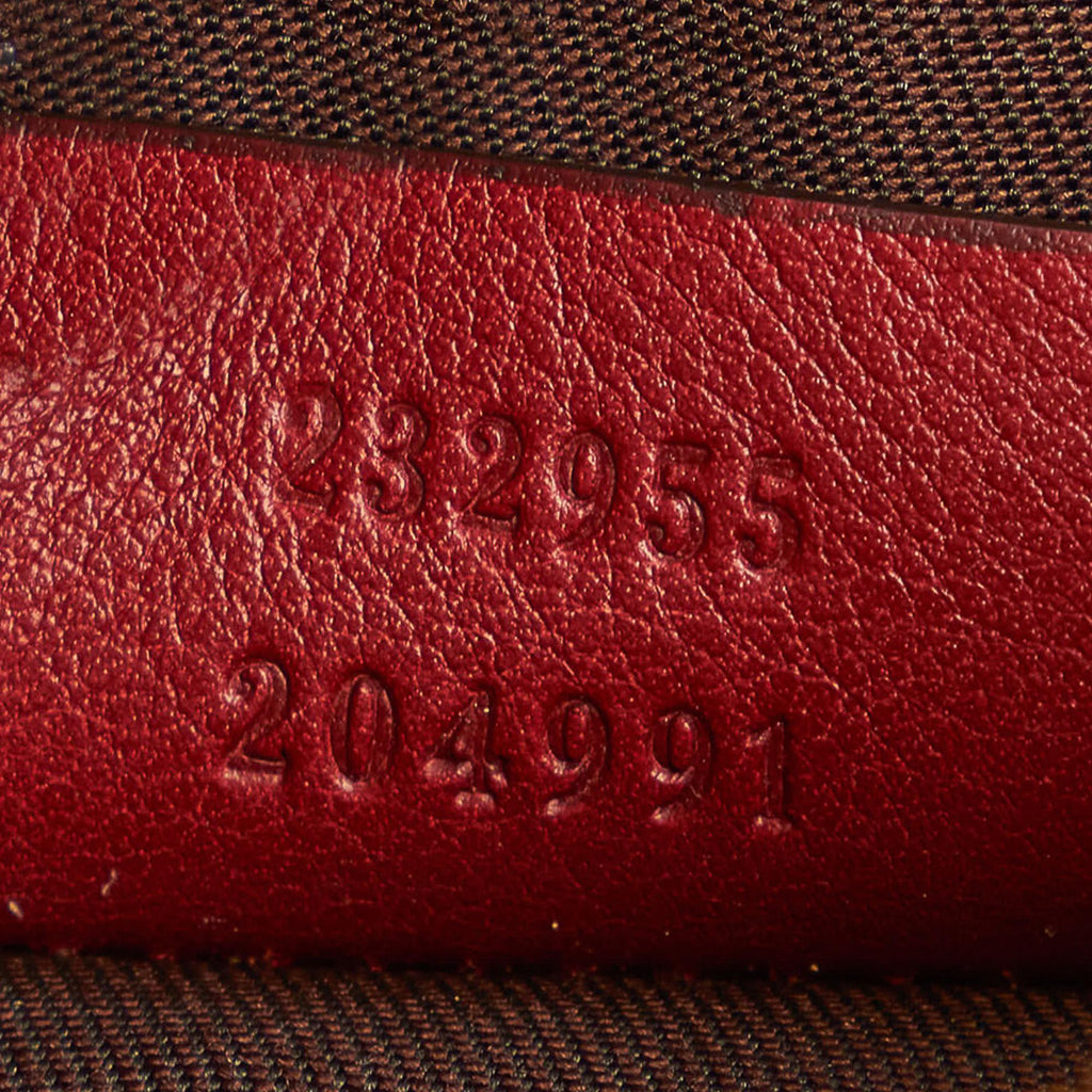 Gucci GG Canvas Sukey Shoulder Bag (SHG-dw2gfY)
