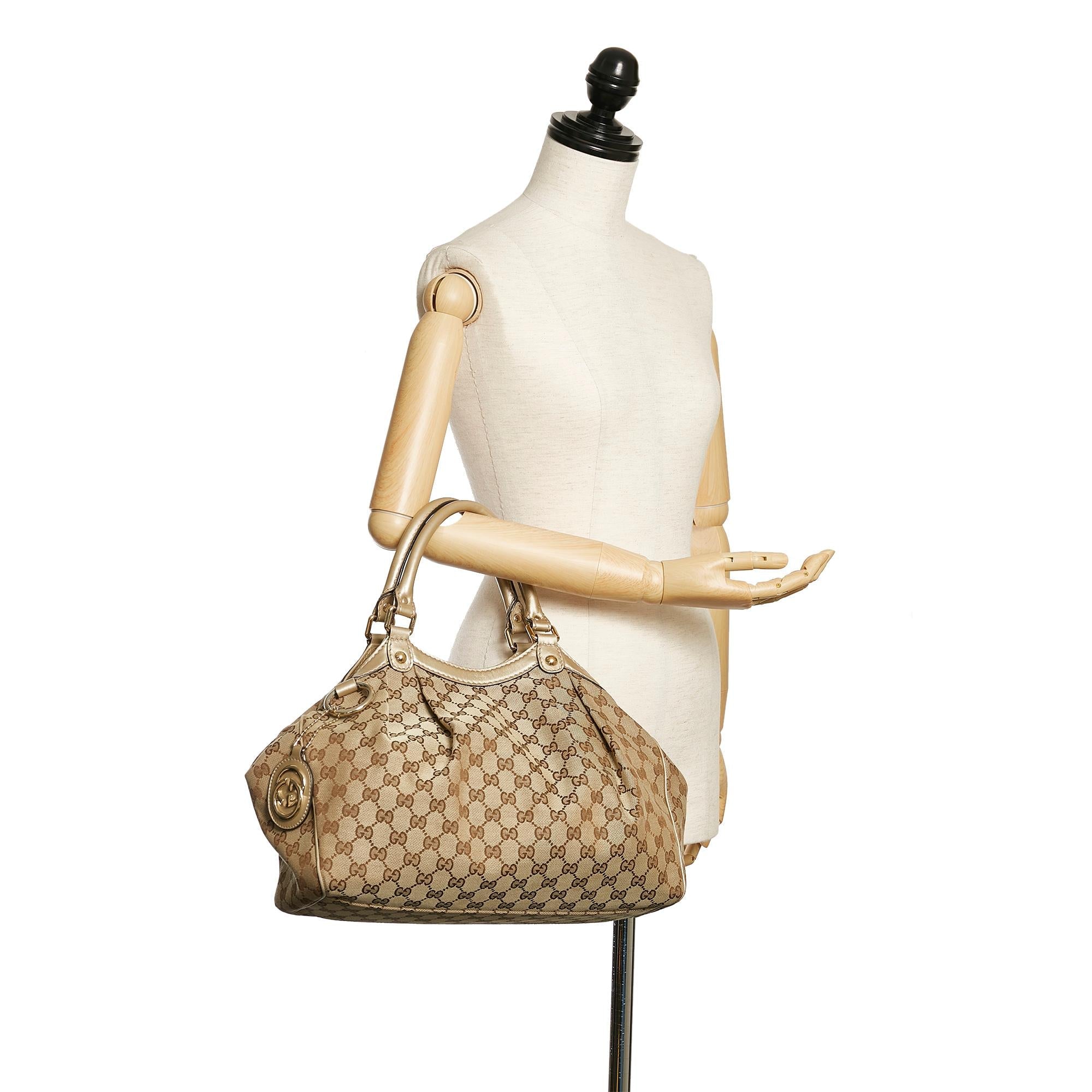 Gucci GG Canvas Sukey Tote Bag (SHG-29286)