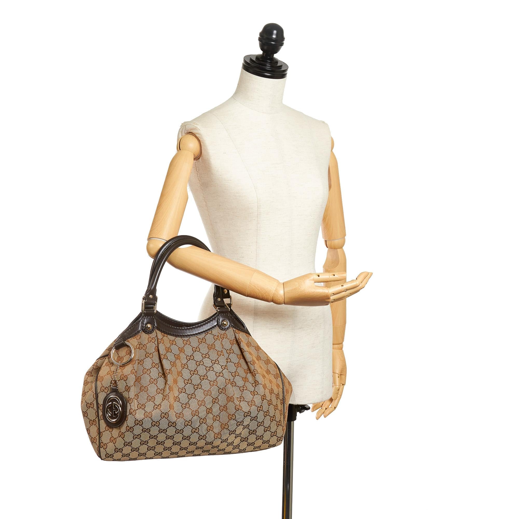 Gucci GG Canvas Sukey Tote Bag (SHG-32032)