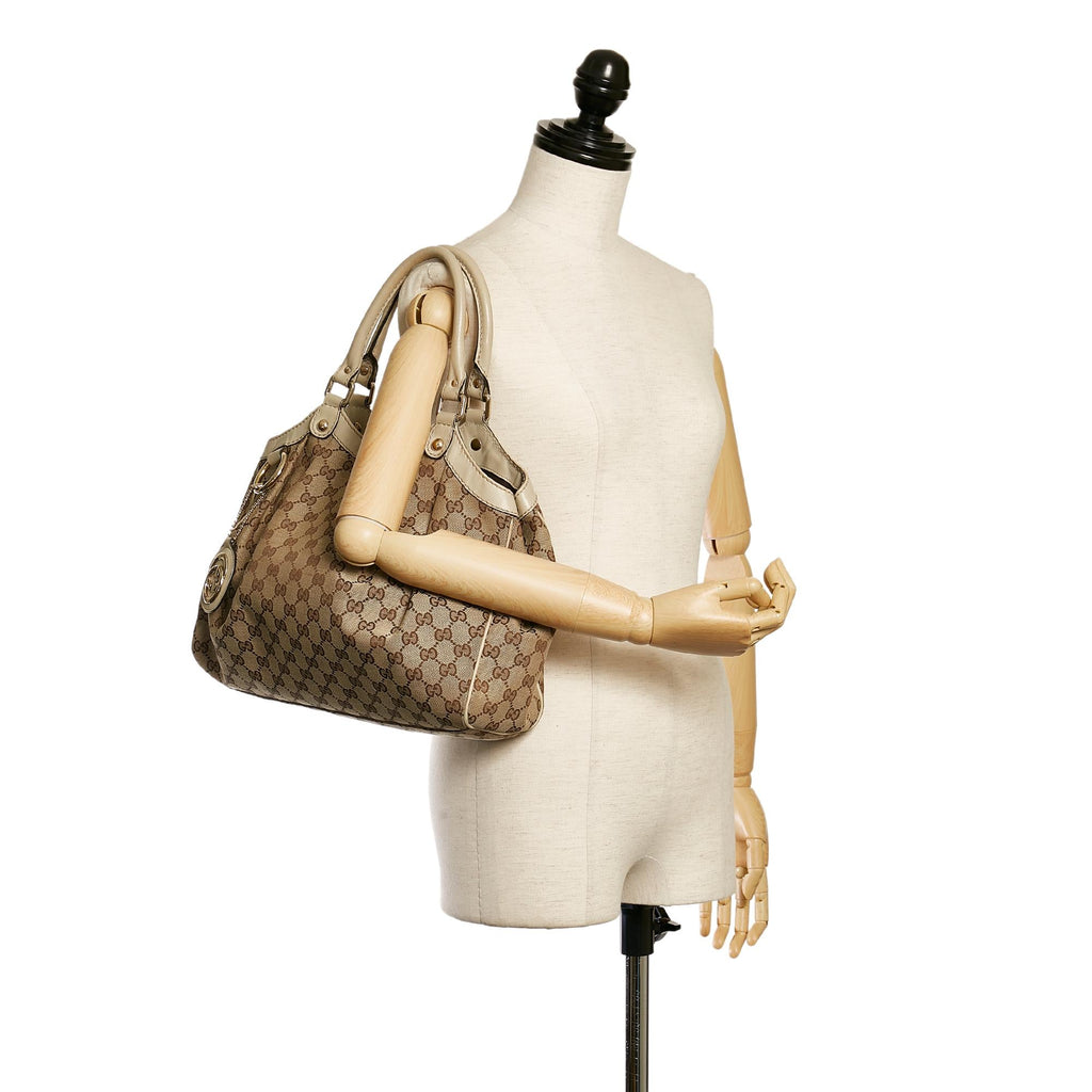Gucci GG Canvas Sukey Tote Bag (SHG-33465)