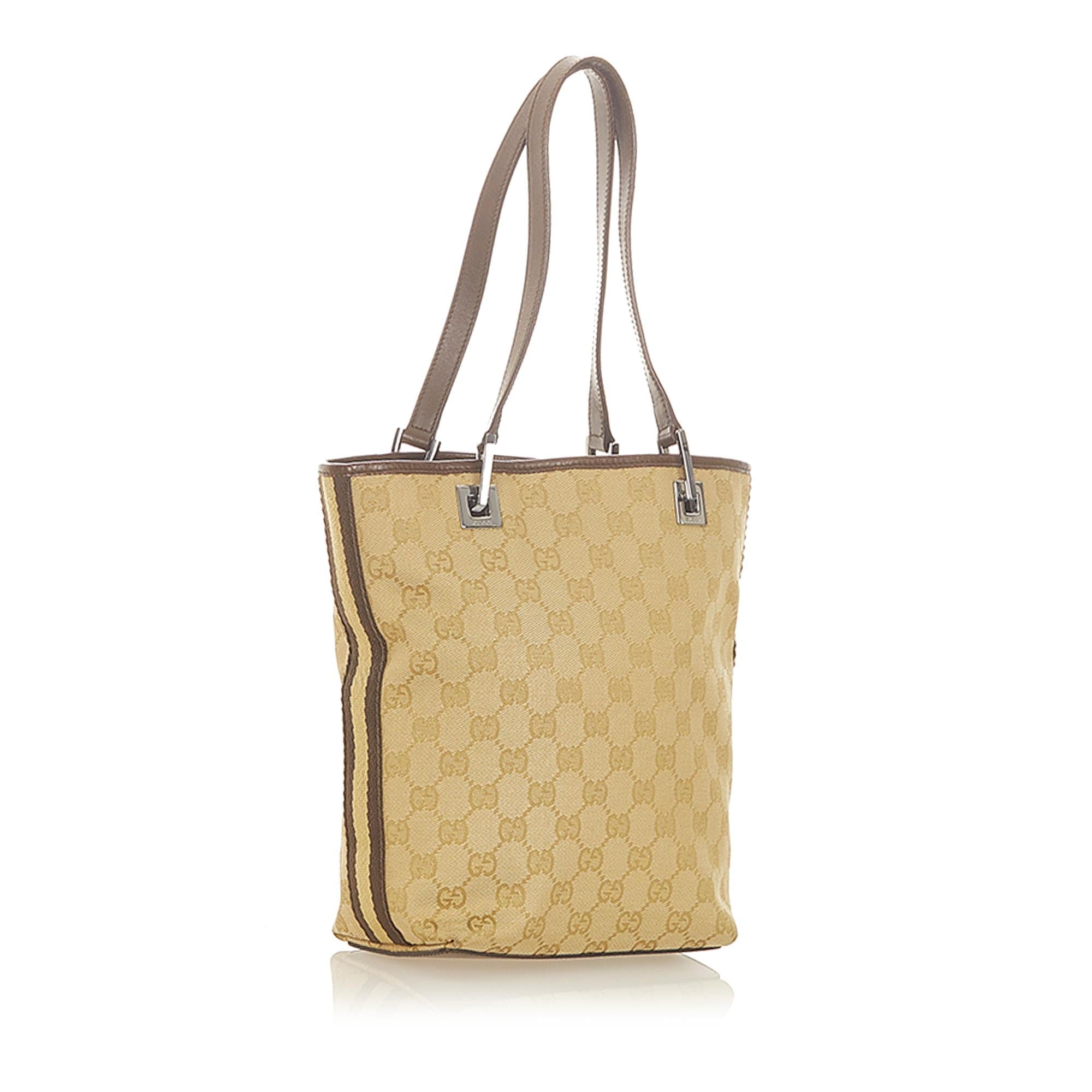 Gucci GG Canvas Tote Bag (SHG-19168)