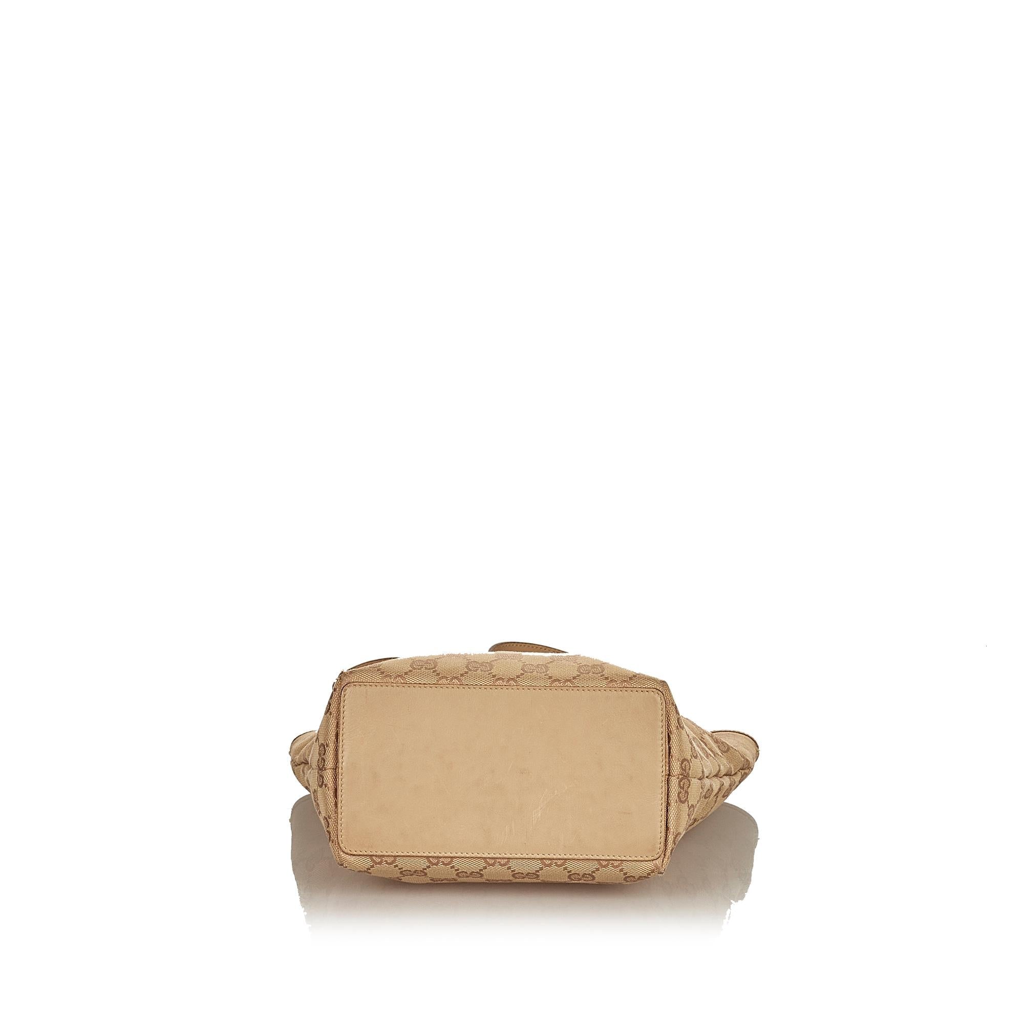 Gucci GG Canvas Tote Bag (SHG-25902)
