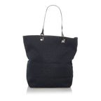 Gucci GG Canvas Tote Bag (SHG-29837)