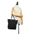 Gucci GG Canvas Tote Bag (SHG-29837)