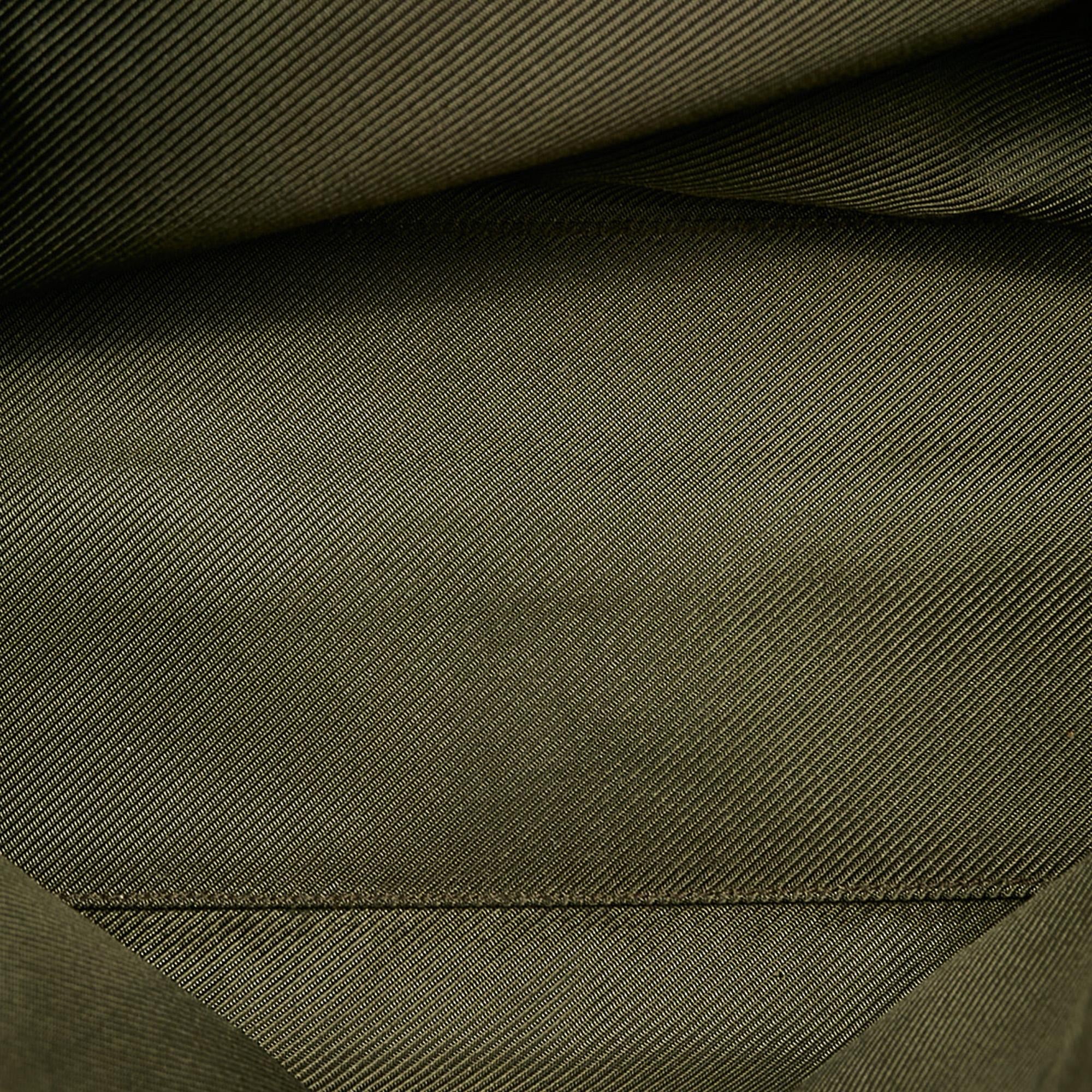 Gucci GG Canvas Tote Bag (SHG-31740)