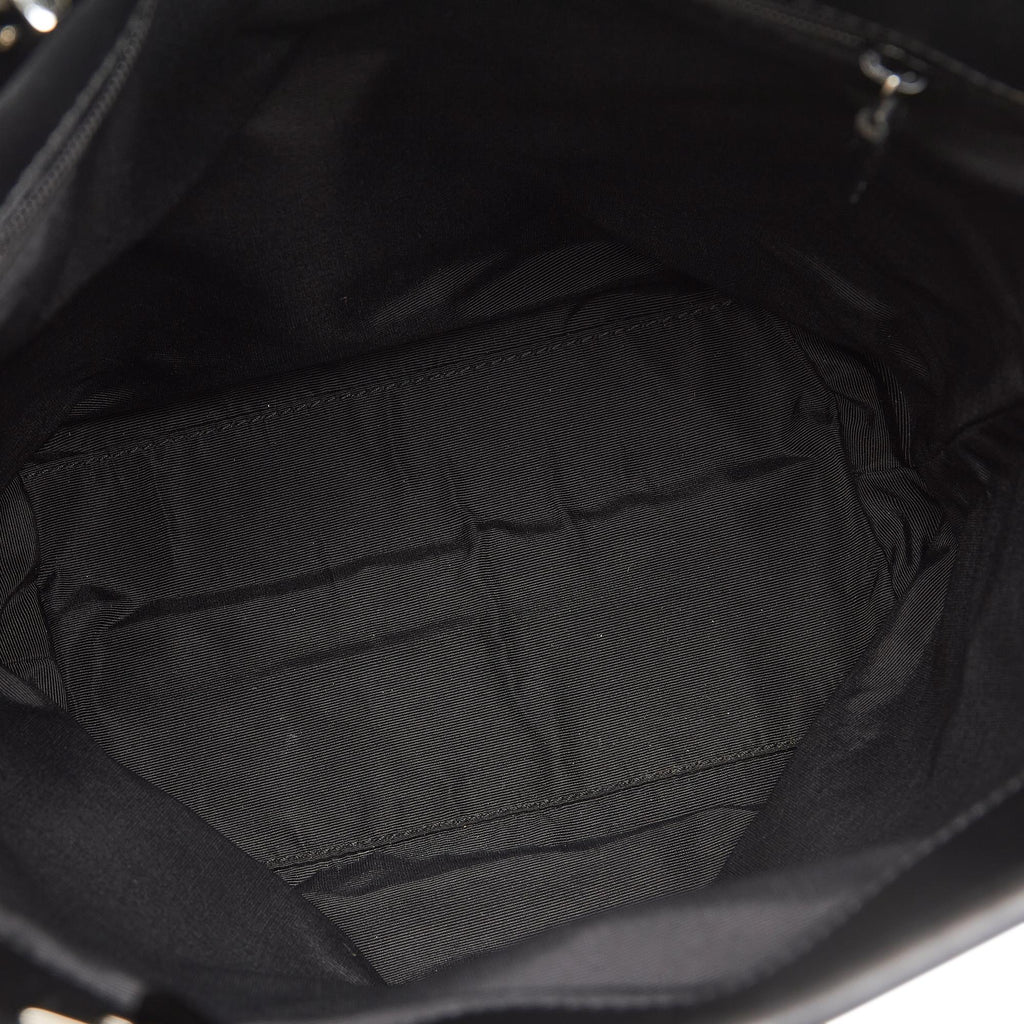 Gucci GG Canvas Tote Bag (SHG-h7Aite)