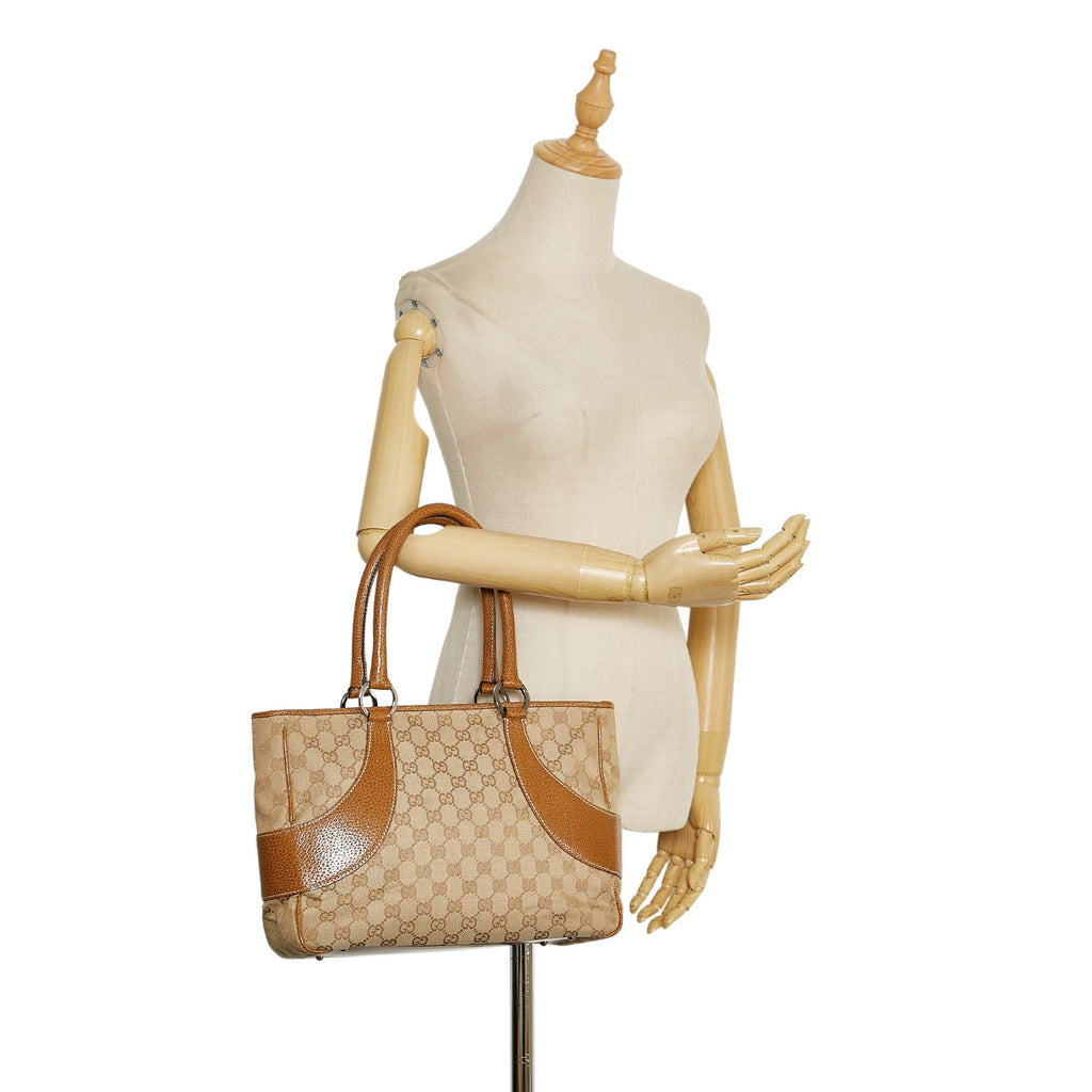 Gucci GG Canvas Tote (SHG-35946)