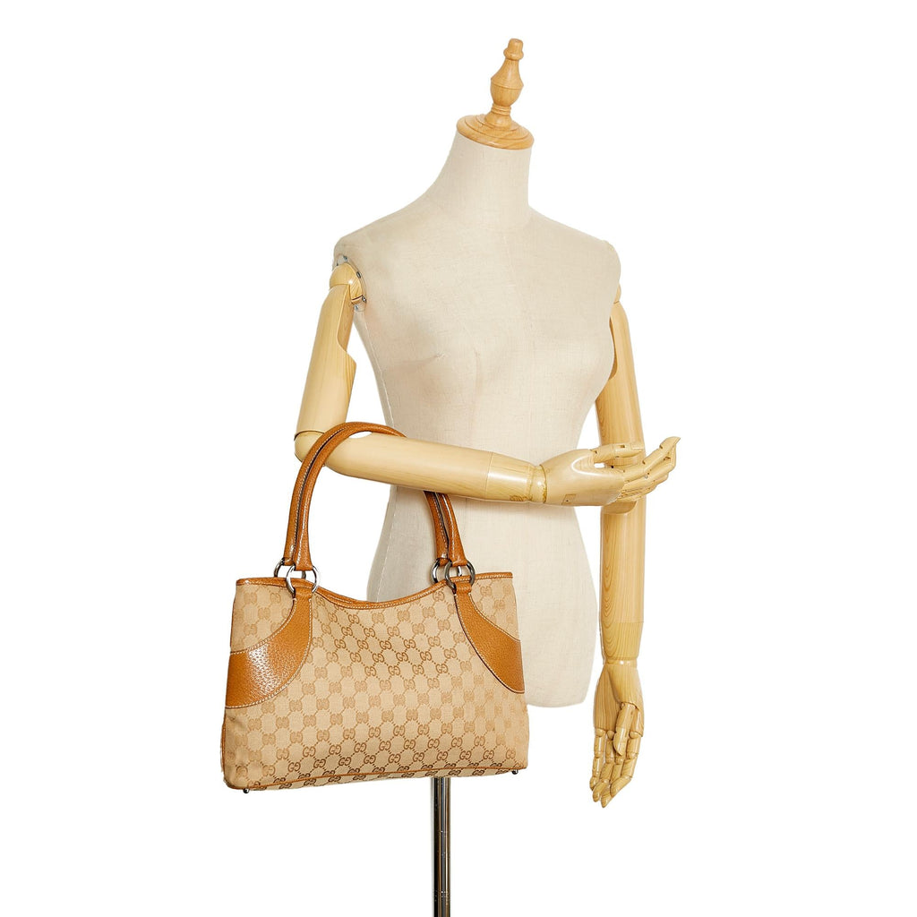 Gucci GG Canvas Tote (SHG-zoqUCU)