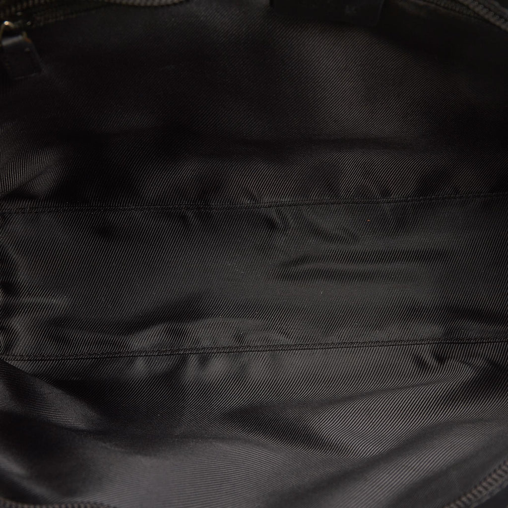 Gucci GG Canvas Tote (SHG-wcgeZ5)