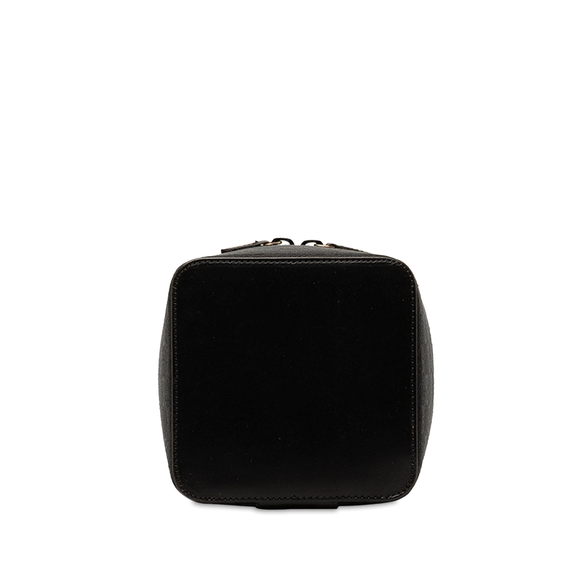 Gucci GG Canvas Vanity Bag (SHG-5kxF0Q)