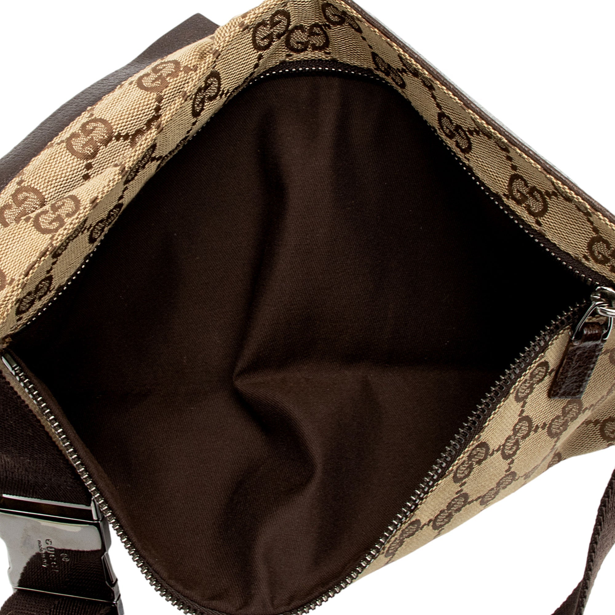 Gucci GG Canvas Waist Belt Bag (SHF-4je3UX)