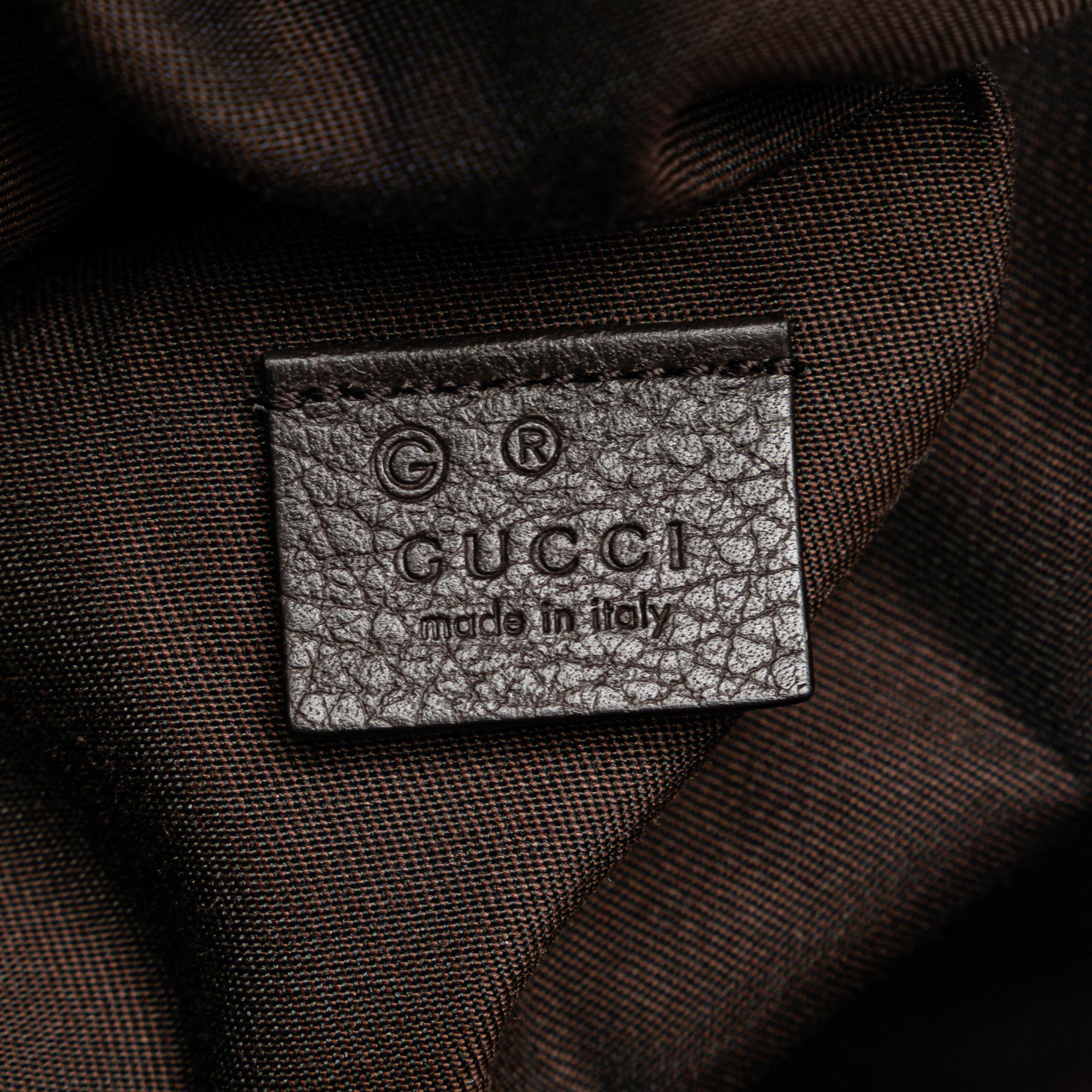 Gucci GG Canvas Waist Pouch (SHG-EXohJH)