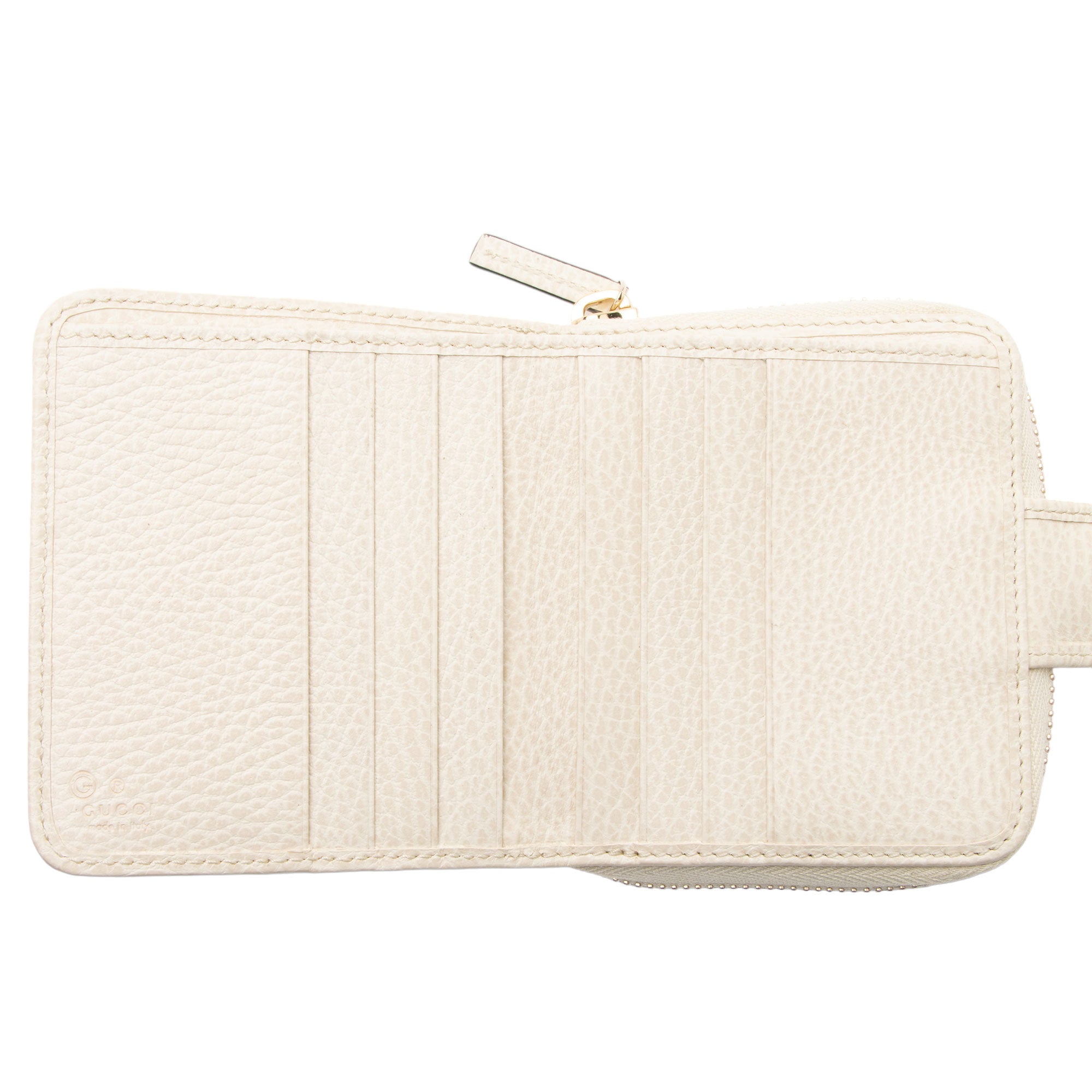 Gucci GG Canvas Zip Around Compact Wallet (SHF-p3f4tY)