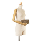 Gucci GG Canvas Zip Around Long Wallet (SHG-1oORUP)