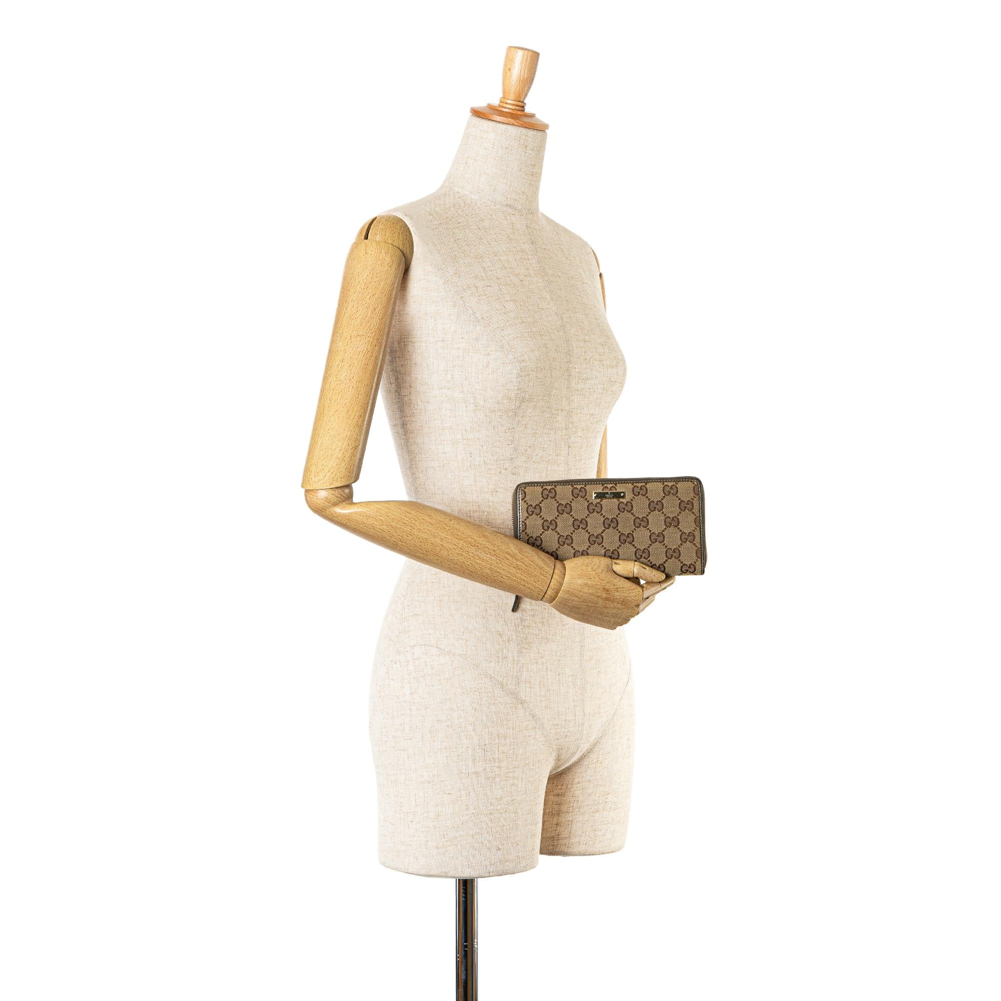 Gucci GG Canvas Zip Around Long Wallet (SHG-1oORUP)