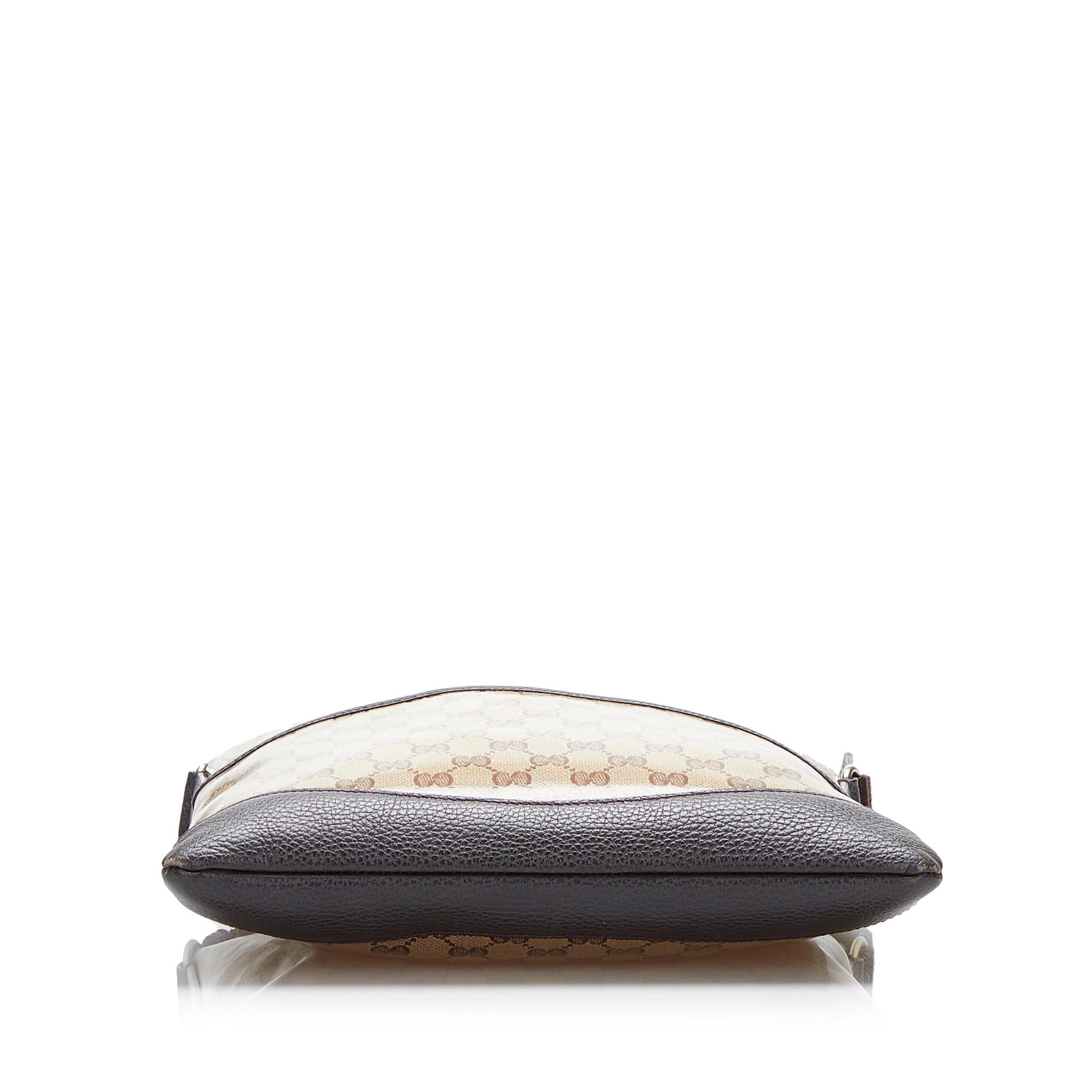 Gucci GG Crystal Crossbody Bag (SHG-FqrKm5)