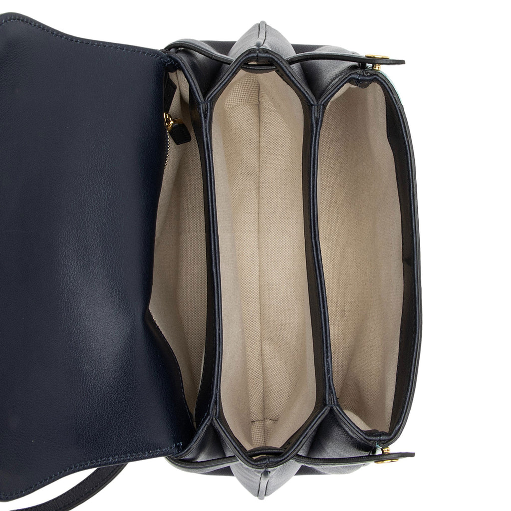 Gucci GG Debossed Leather Small Top Handle (SHF-ur1BGP)