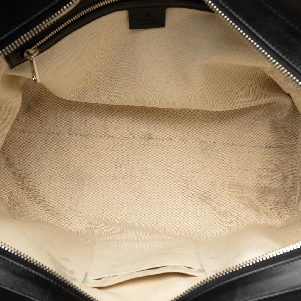 Gucci GG Embossed Tote Bag (SHG-w2F0hl)