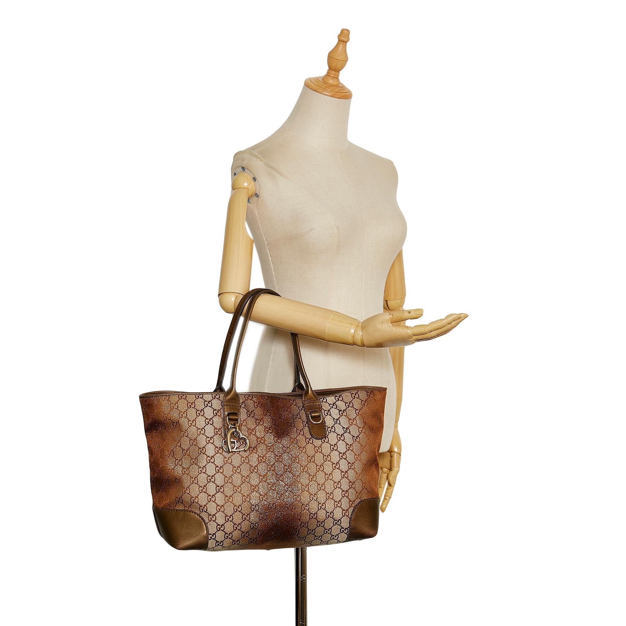 Gucci GG Lurex Heartbit Tote (SHG-35722)