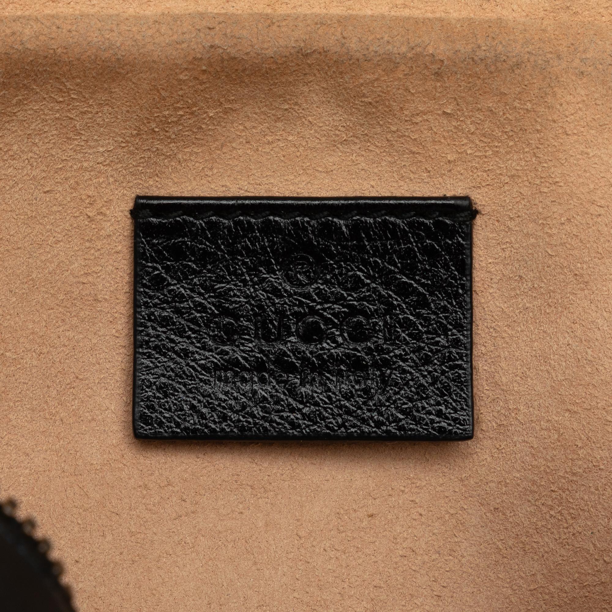 Gucci GG Marmont Double Zip Camera Bag (SHG-KSLWSR)
