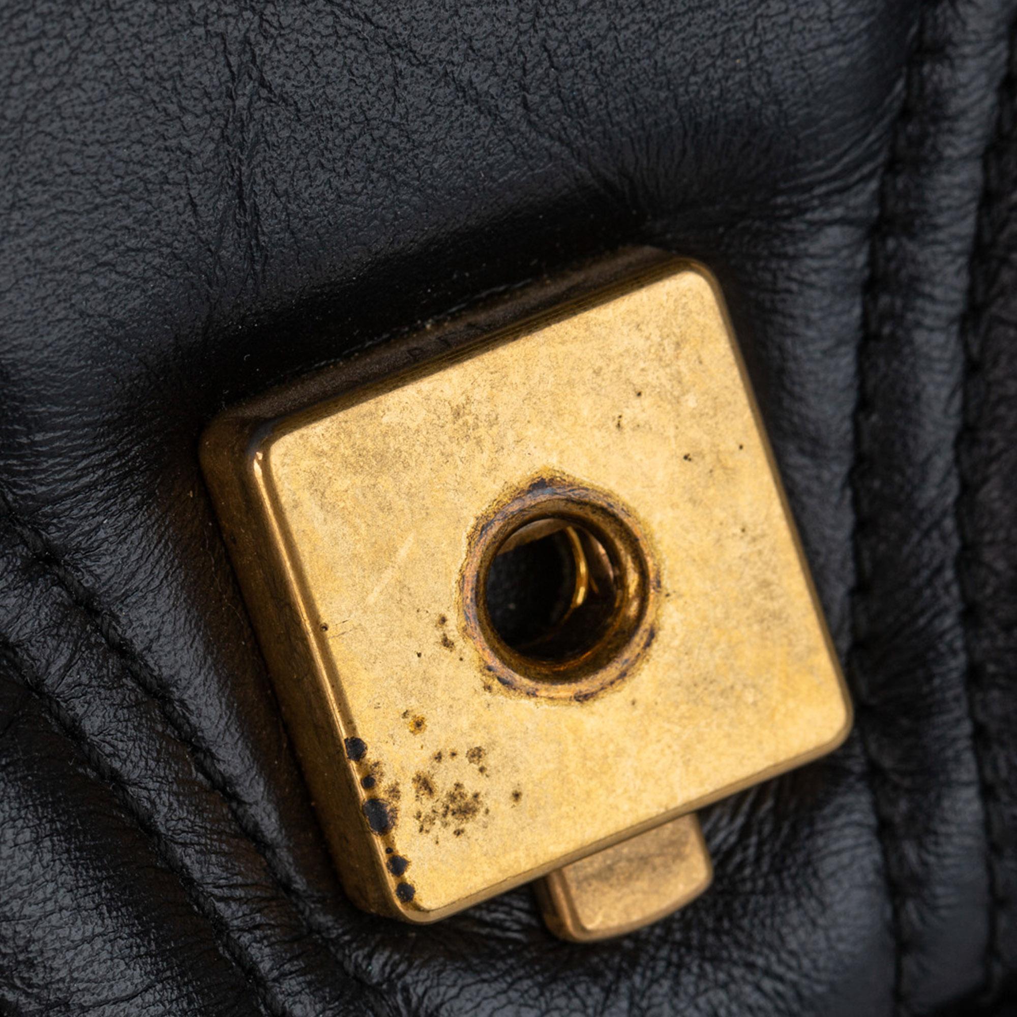 Gucci GG Marmont Leather Crossbody Bag (SHG-34601)