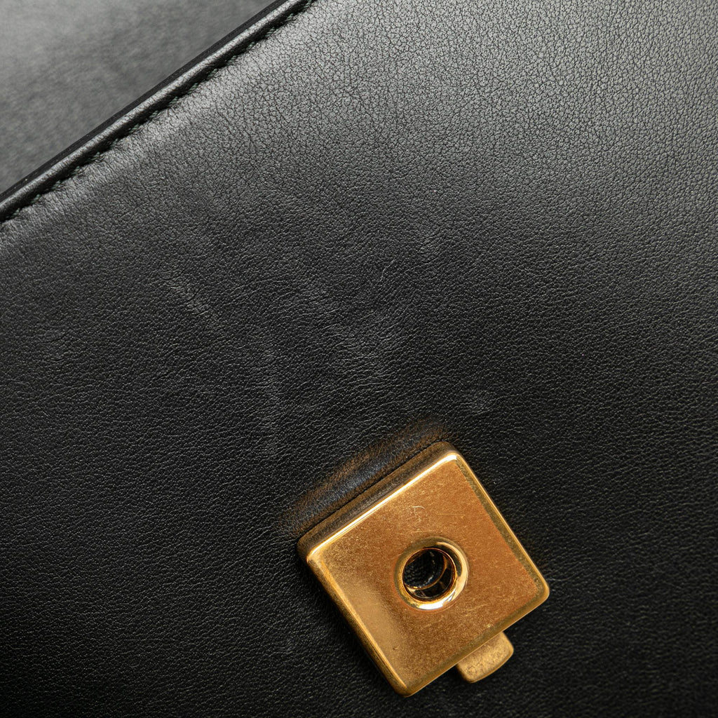 Gucci GG Marmont Leather Ribbon Crossbody (SHG-8Fv04O)
