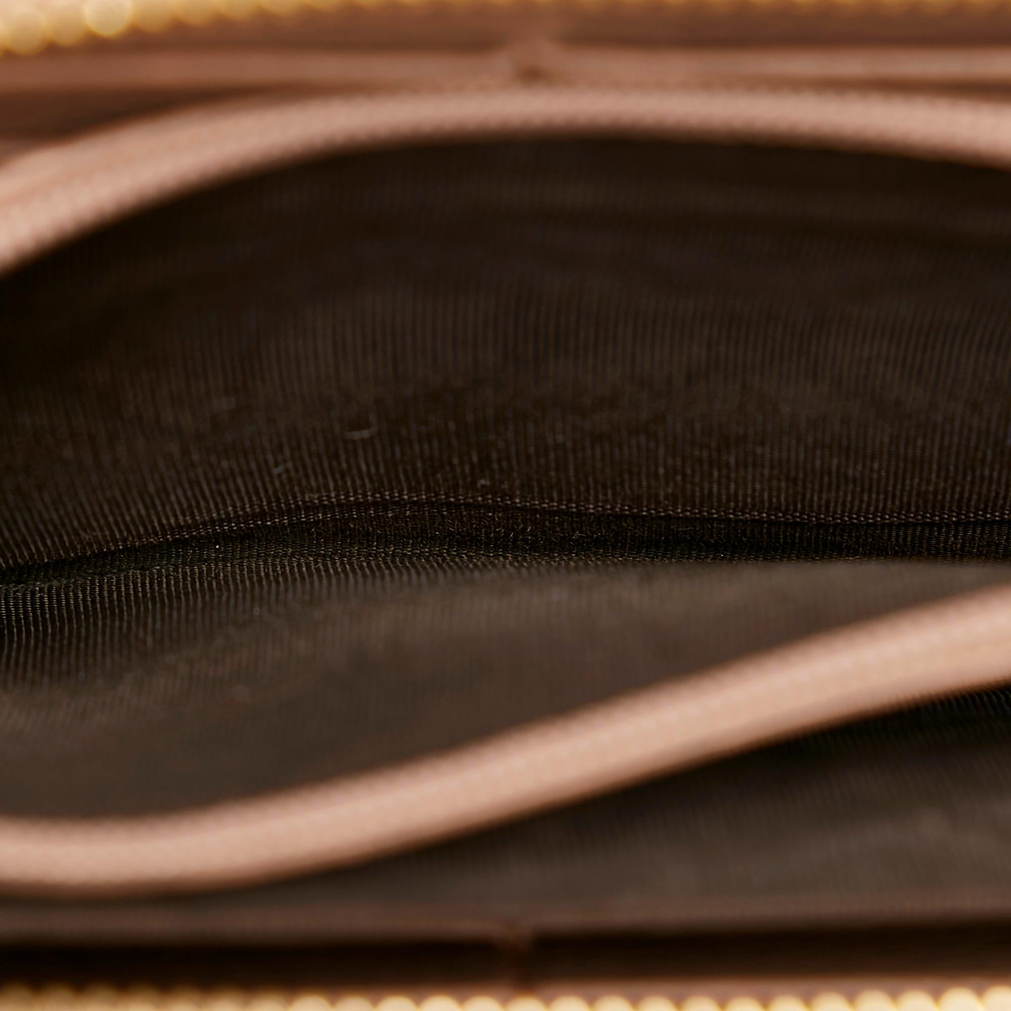 Gucci GG Marmont Leather Wallet (SHG-29633)