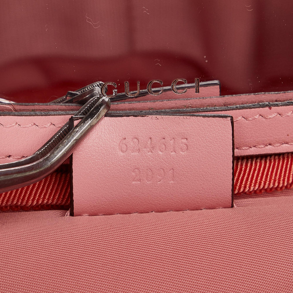 Gucci GG Marmont Matelasse Vanity Bag (SHG-EWa2xV)