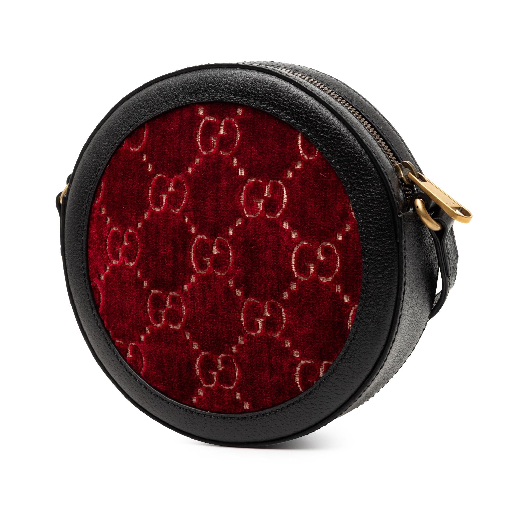 Gucci GG Marmont Velvet Round Crossbody