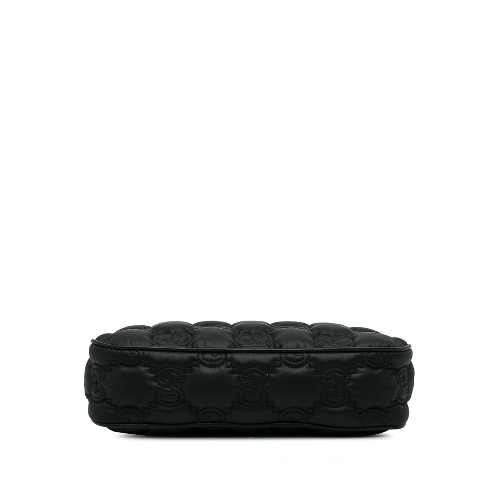 Gucci GG Matelasse Mini Bag (SHG-ldwASf)