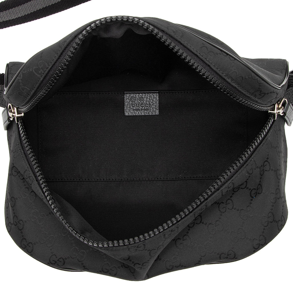 Gucci GG Nylon Belt Bag (SHF-yZgUsR)