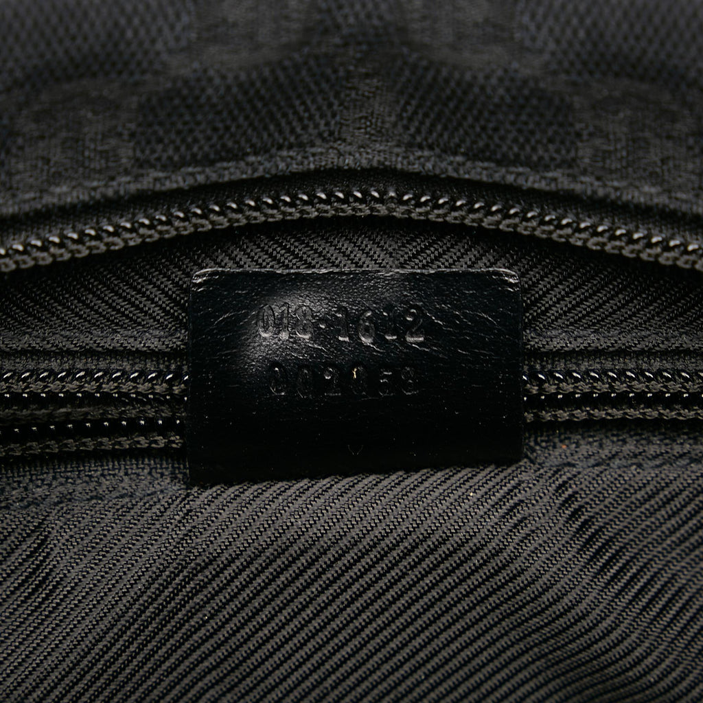 Gucci GG Nylon Crossbody Bag (SHG-29269)