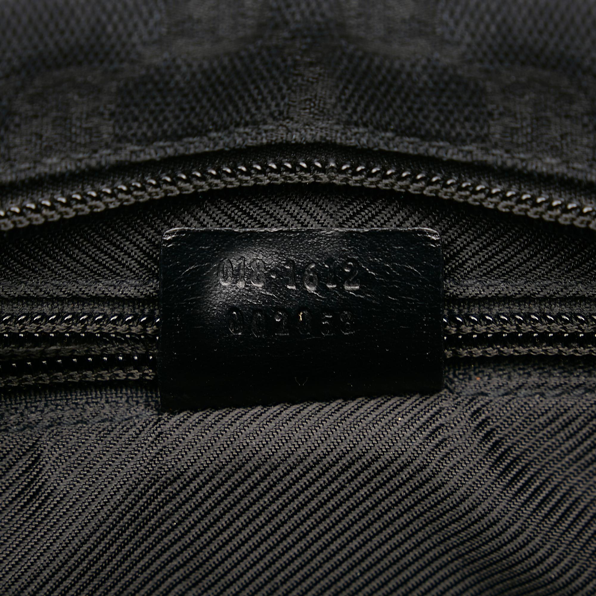 Gucci GG Nylon Crossbody Bag (SHG-29269)